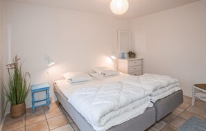 2 soverom, strykejern/-brett og wi-fi (inkludert)