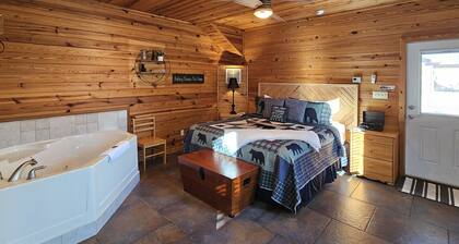 Honey Bear Haven 2, King Bed, jetted tub, separate bathroom with walk-in shower, double vanity.