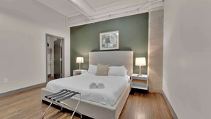 2 bedrooms, desk, iron/ironing board, travel crib