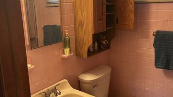 Towels, soap, toilet paper