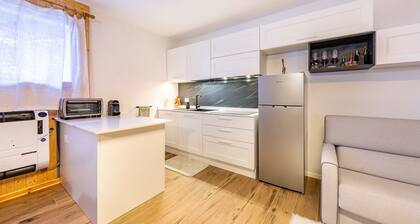 Apartment 'Casa Fiocco di Neve' with Mountain View, Shared Garden and Wi-Fi