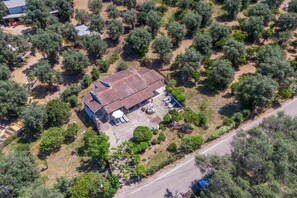 Exterior - Apartment 'Amalia Ena' with Mountain View, Wi-Fi and Air Conditioning (Corfu)