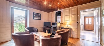 Chalet 'Authentique En Vallée Verte' with Mountain View, Shared Terrace & Wi-Fi