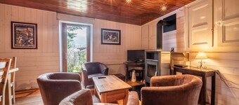 Chalet 'Authentique En Vallée Verte' con vistas a la montaña, terraza compartida y Wi-Fi