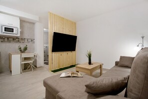TV