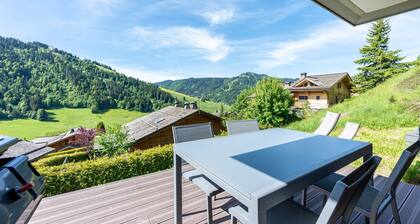Apartment 'Victorsun2' with Mountain View, Terrace and Private Garden