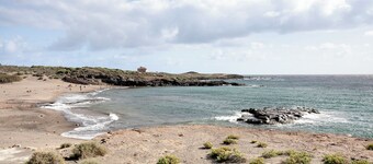 Vacation Home 'Tia Osa' with Private Pool, Shared Terrace and Wi-Fi