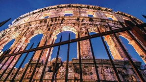Unclassified image, 3 of 19, button - Lovely apartment in Pula with swimming pool (Pula)