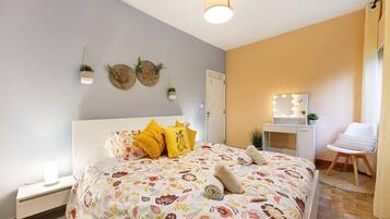 1 bedroom, iron/ironing board, free WiFi, bed sheets