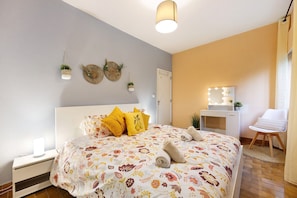 1 bedroom, iron/ironing board, free WiFi, bed sheets