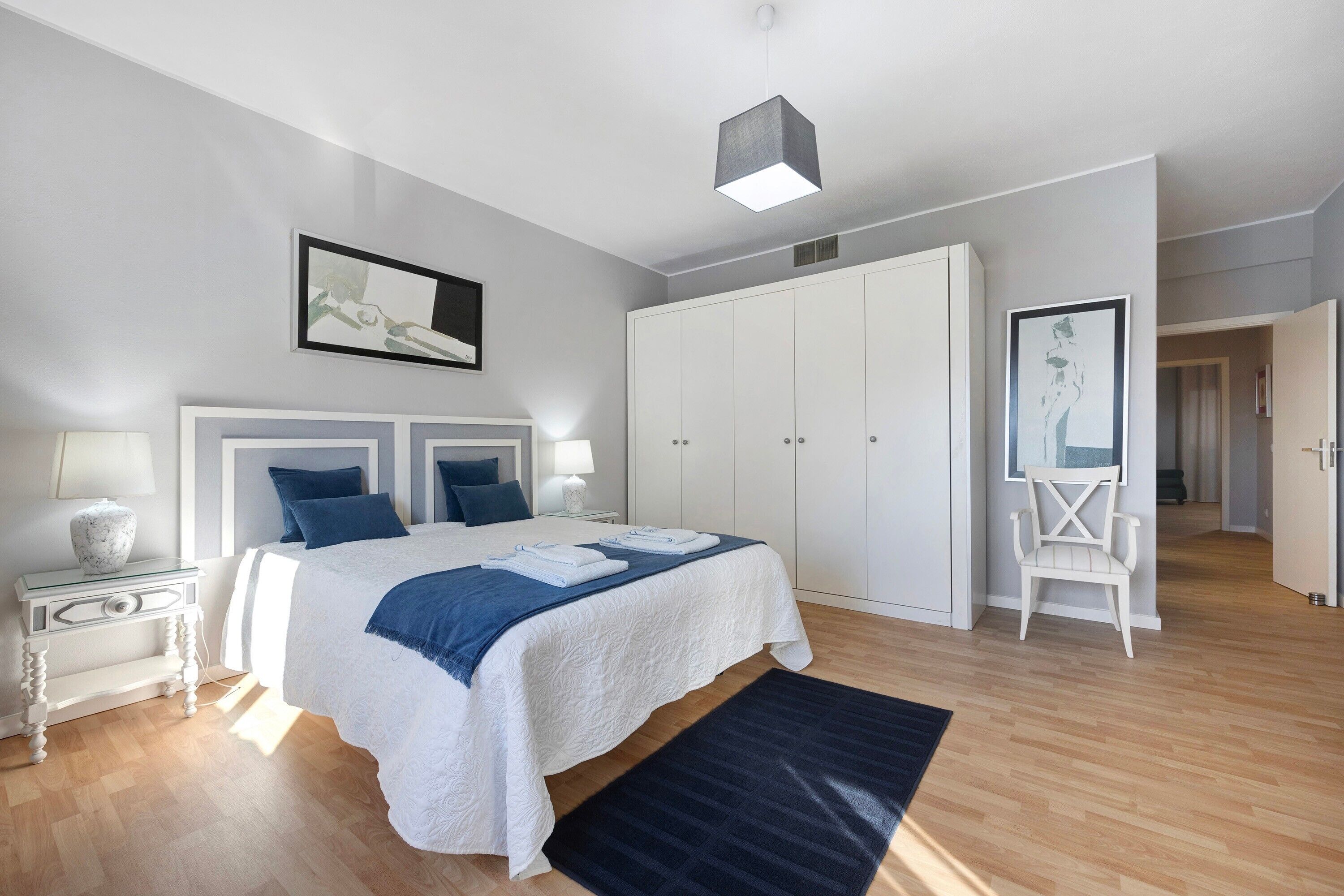 3 bedrooms, iron/ironing board, free WiFi, bed sheets