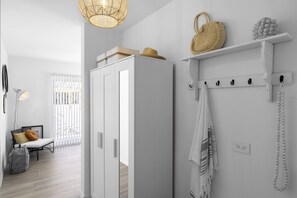 Interior - Luxury Villa Marcos - Large Private Pool - Modern - Bohemian-Style - Relaxed (Noord)