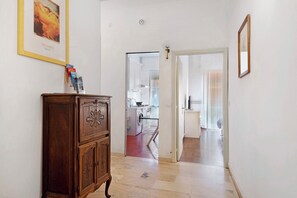 Interior - Apartment 'La Casa Di Carla' with Balcony and Wi-Fi (Camogli)