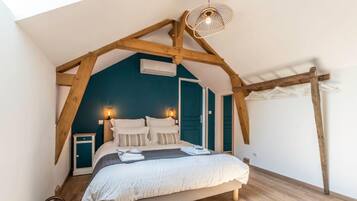 4 slaapkamers, een strijkplank/strijkijzer, gratis wifi, beddengoed