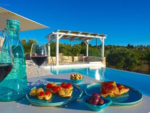 Pool - Villa 'Trulli Life' with Private Pool, Wi-Fi and Air Conditioning (Putignano)