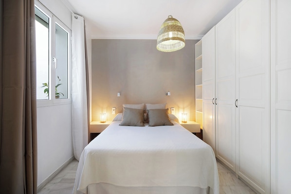 1 Schlafzimmer, Bügeleisen/Bügelbrett, kostenloses WLAN, Bettwäsche