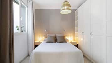 1 bedroom, iron/ironing board, free WiFi, bed sheets