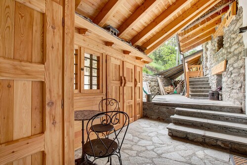 Studio 'Aux Pieds Du Malatra' 1 with Mountain View