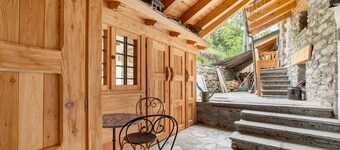 Studio 'Aux Pieds Du Malatra' 1 with Mountain View