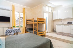 1 habitación, wifi gratis y ropa de cama 
