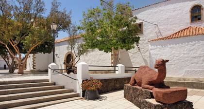 Vacation Home 'Casa Doña Margarita' with Private Terrace and Wi-Fi