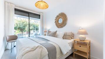 3 chambres, fer et planche à repasser, accès au Wi-Fi (inclus)