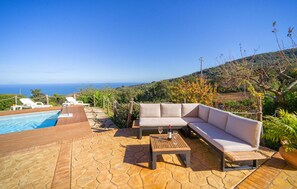 Pool - Beautiful home in Caronia (Caronia)
