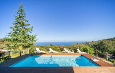 4 bedroom awesome home in Caronia