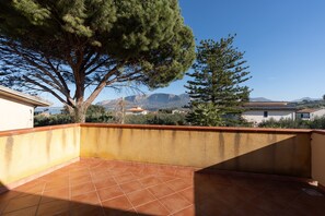 Property grounds - Vacation Home "Casa Delle Pomelie" with Garden (Trappeto)