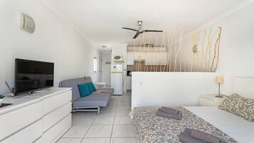 1 bedroom, iron/ironing board, free WiFi, bed sheets