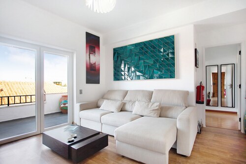 Holiday Apartment "Da Alegria" with Private Terrace, Balcony & Wi-Fi