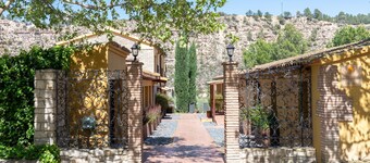 Casa vacanze 'Mas De Sisco' con vista sulle montagne, Wi-Fi e aria condizionata