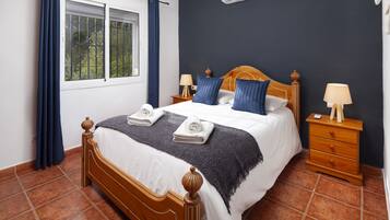 2 bedrooms, free WiFi, bed sheets