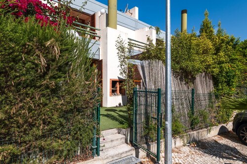 Villa 'Soltroia Beach House' with Private Terrace, Private Garden and Wi-Fi