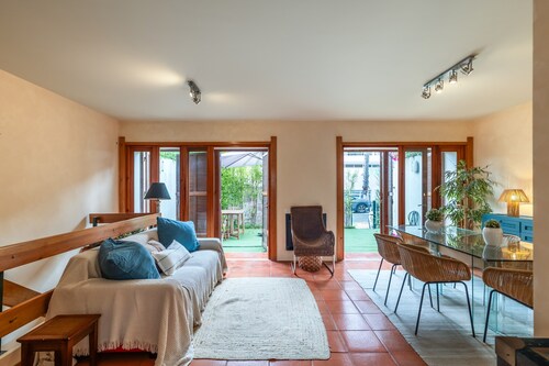 Villa 'Soltroia Beach House' with Private Terrace, Private Garden and Wi-Fi