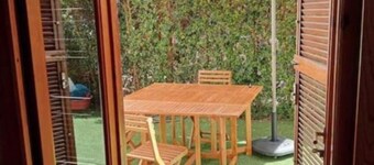 Villa 'Soltroia Beach House' with Private Terrace, Private Garden and Wi-Fi