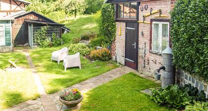 Cozy home in Burg Stargard with WiFi