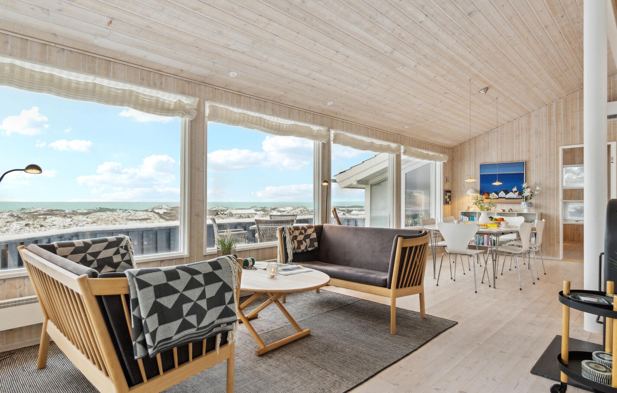 智能電視、壁爐