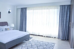 Deluxe-Apartment | 3 Schlafzimmer, individuell dekoriert, individuell eingerichtet