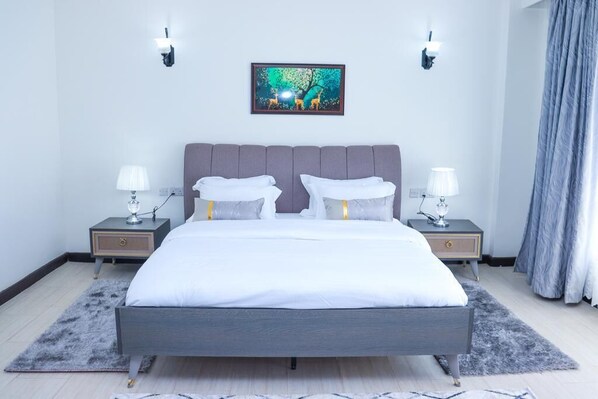 Deluxe Apartment | 3 bedrooms, individually decorated, individually furnished, desk