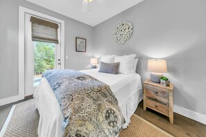 3 chambres, fer et planche à repasser, Wi-Fi gratuit, draps fournis