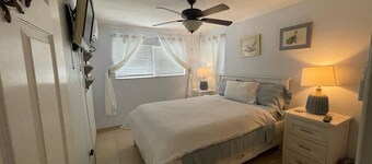 Freeport Grand Bahamas:  Coral Beach Family Friendly Condo- steps to the beach!