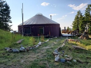 Property grounds - Unique 2Bds/1Bath Yurt | Kitchen, Wifi, Views! (Bozeman)
