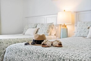 5 室のベッドルーム、旅行用ベビーベッド、WiFi (無料)