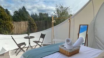 1 多间卧室、WiFi