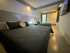 3 bedrooms, desk, iron/ironing board, WiFi