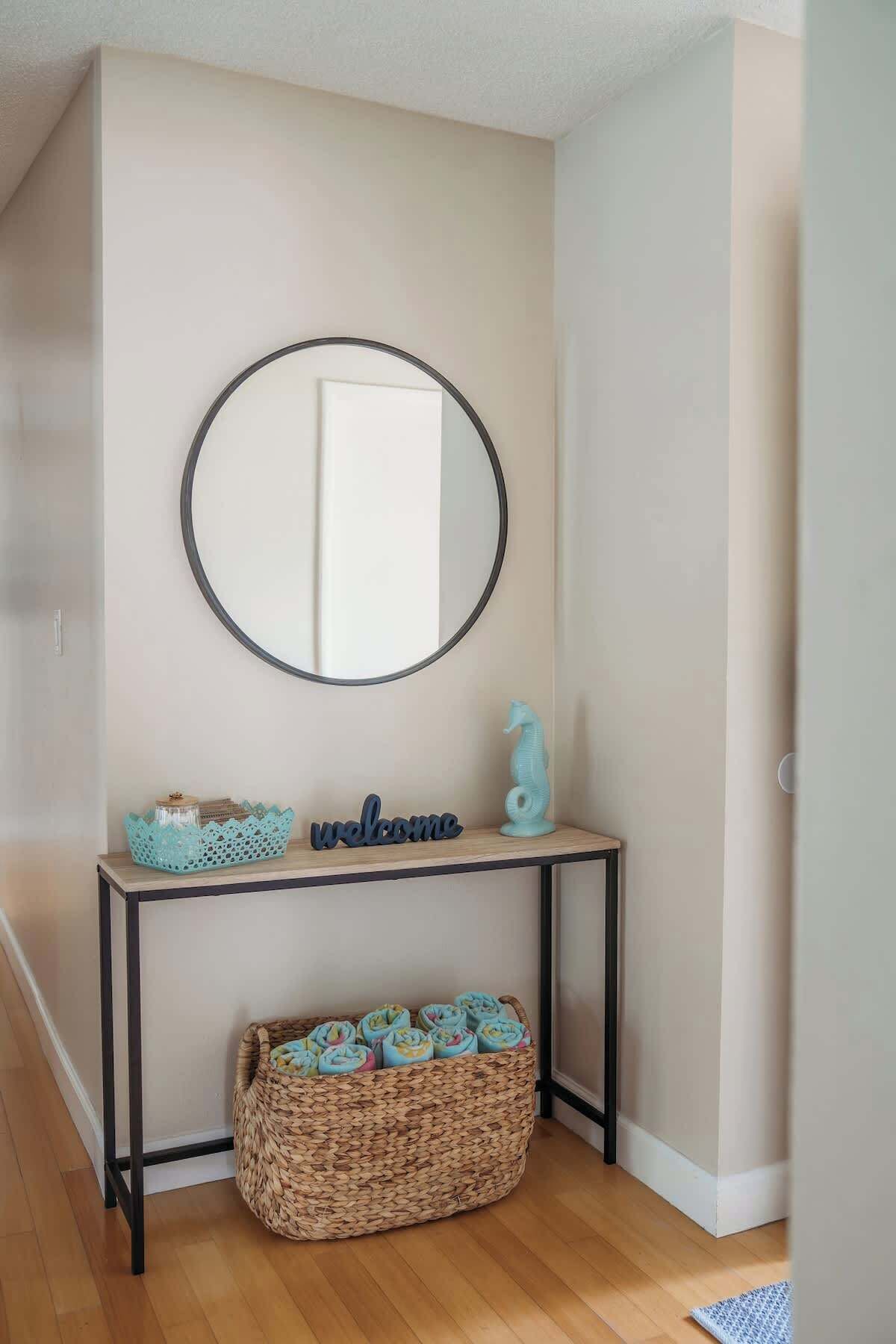 Welcome to your Palm Harbor Oasis. The home is stocked with everything you need making your vacation perfect. Feel right at home from the moment you walk in. 