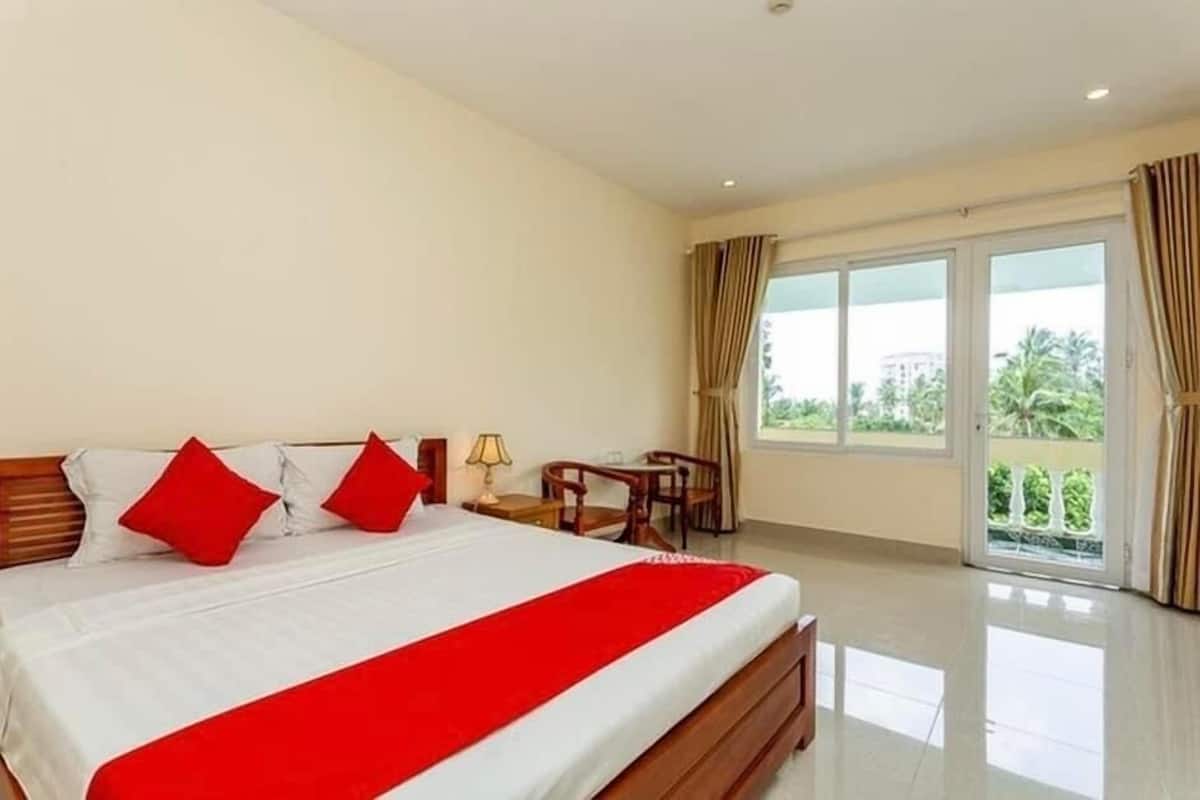 Junior Double Room