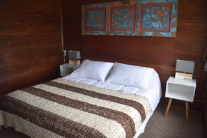 Chambre de base double | Accès au Wi-Fi (inclus), literie fournie