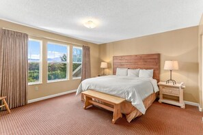 2 bedrooms, iron/ironing board, WiFi, bed sheets - Diamond Resorts Sunrise Ridge Resort - 2 Bedroom (Pigeon Forge)